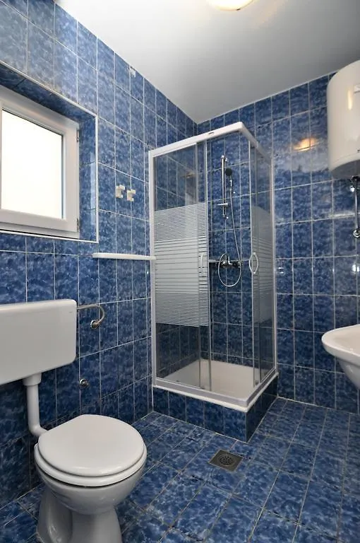 Apartments Marija - Maslenica - First Line To The Sea 0*,