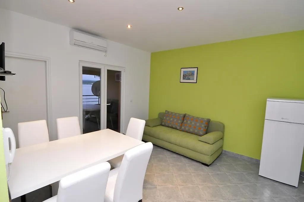Apartments Marija - Maslenica - First Line To The Sea 0*,