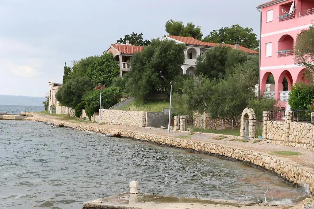Apartments Marija - Maslenica - First Line To The Sea Croatia
