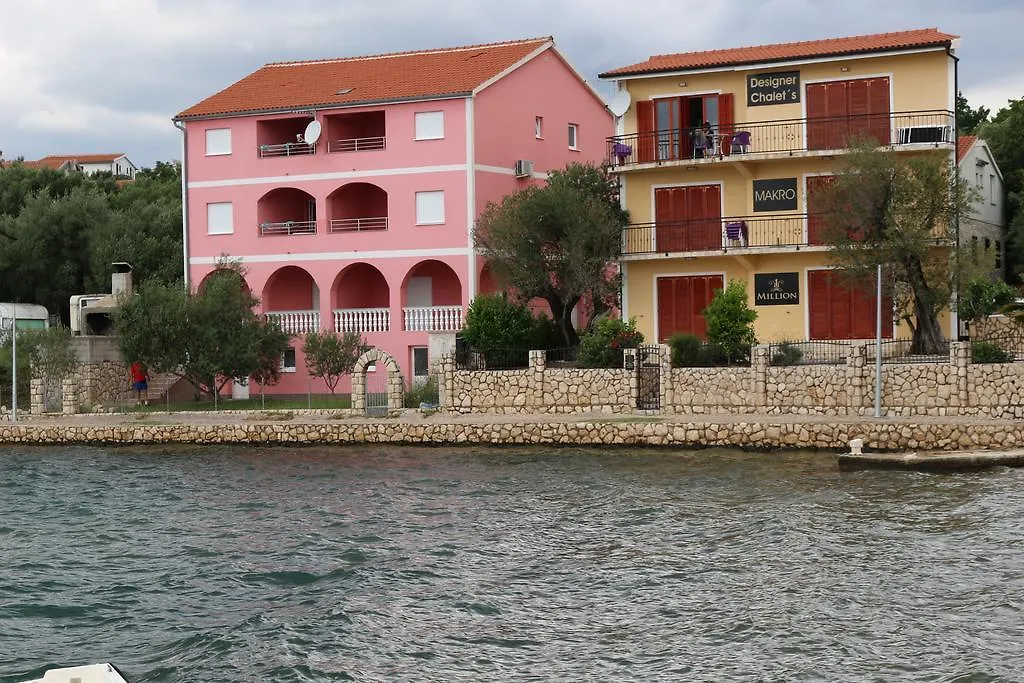 Apartments Marija - Maslenica - First Line To The Sea Croatia