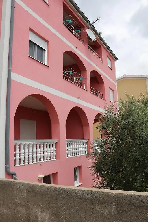 Apartments Marija - Maslenica - First Line To The Sea