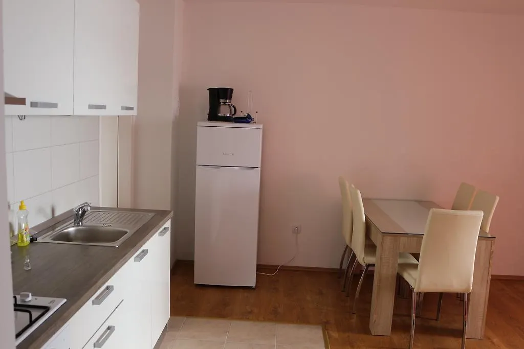 Apartments Marija - Maslenica - First Line To The Sea 0*,  Croatia