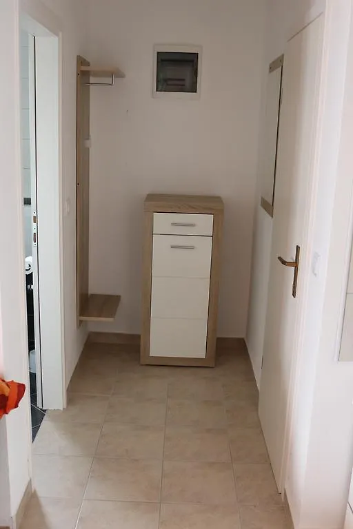 Apartments Marija - Maslenica - First Line To The Sea