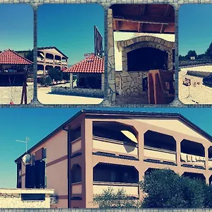 Apartman Glasnovic, Vir